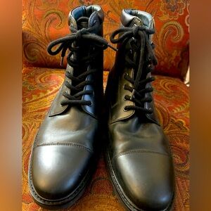 Like new! Blake McKay Leather Upper,  Casual Toe Lace-Up Boots.Quality features